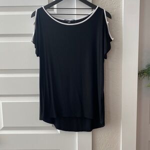 cable & gauge black with white trim and cut out shoulders blouse size L/G